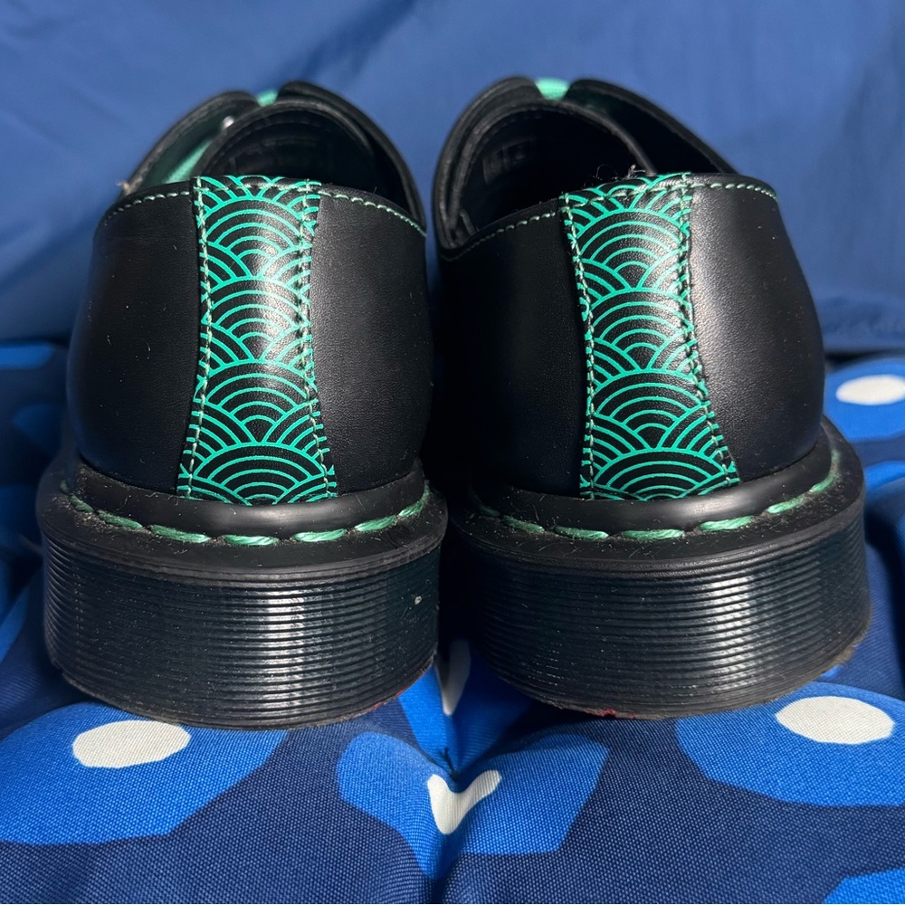 Rare Dr. Martens Black 1461 Green Teal Laces Stitching New Year Women’s US 8 UK6 - Picture 3 of 11